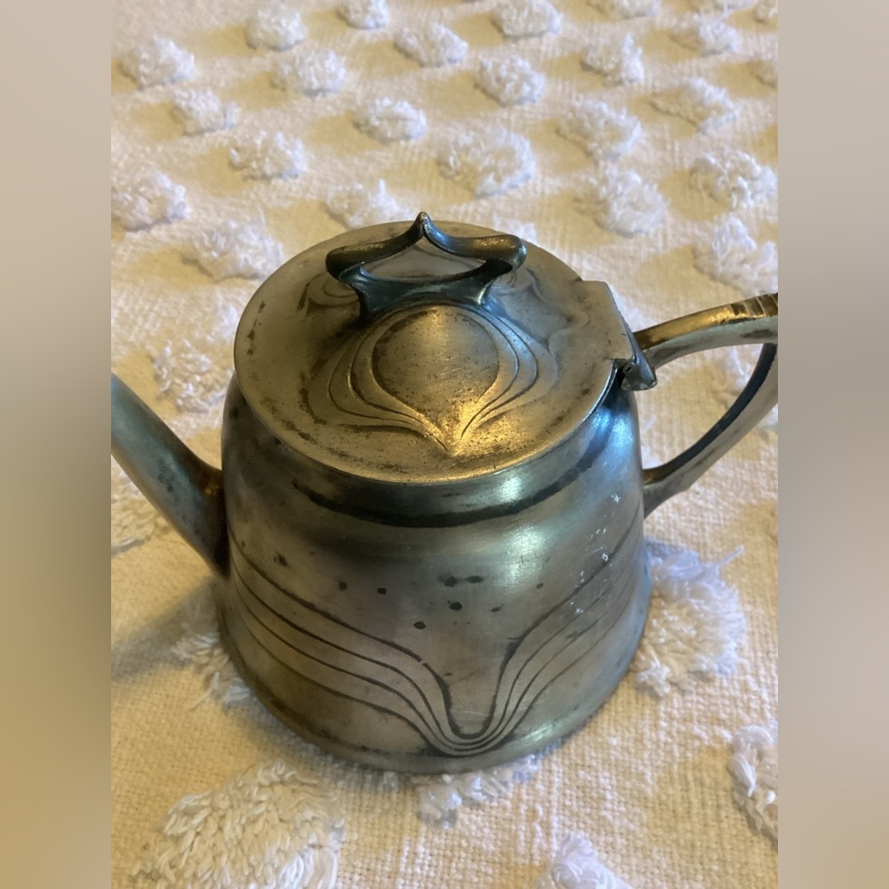 OSIRIS PEWTER TEA POT